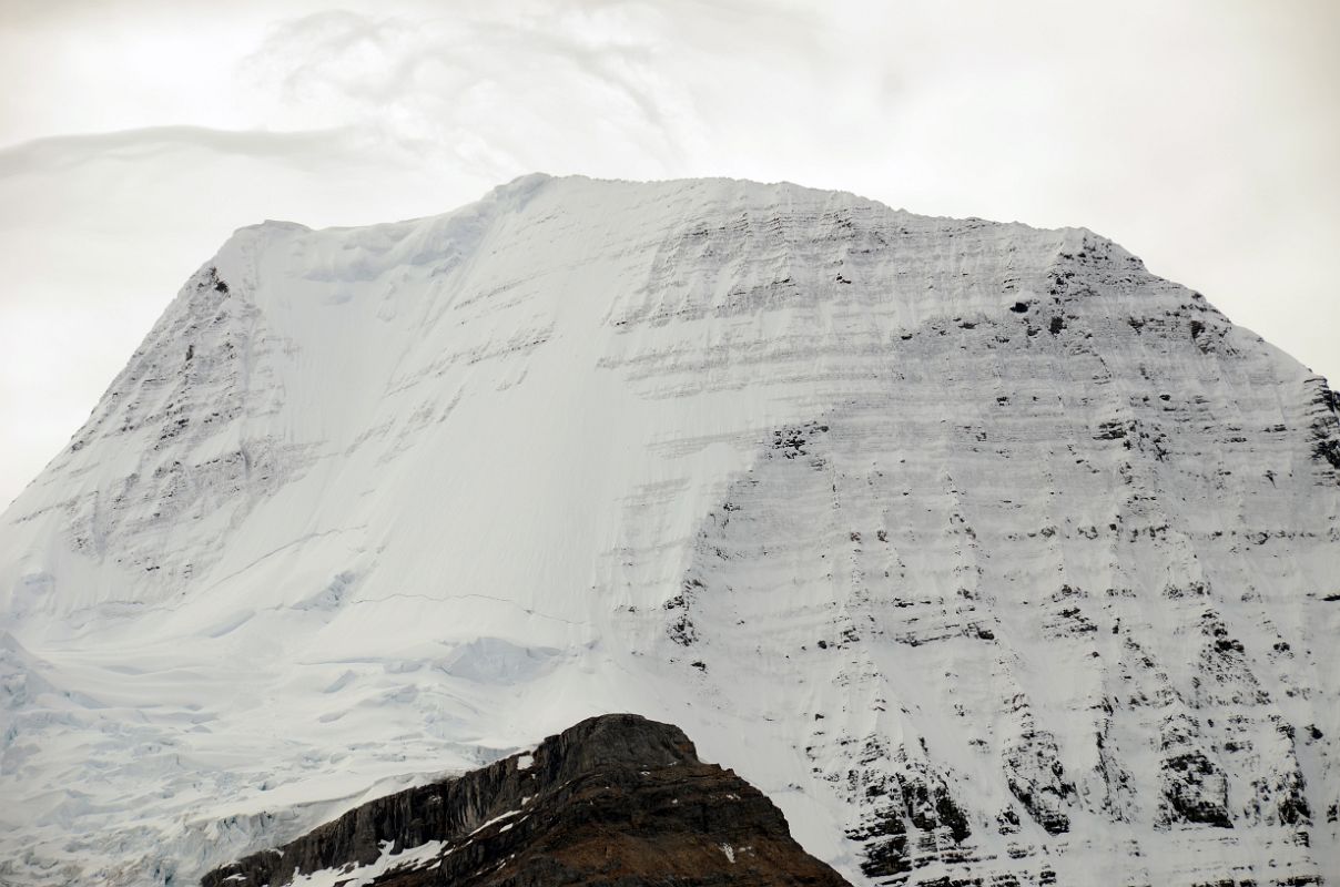 03 Mount Robson North Face Close Up From Berg Trail Between Robson Pass And Berg Lake